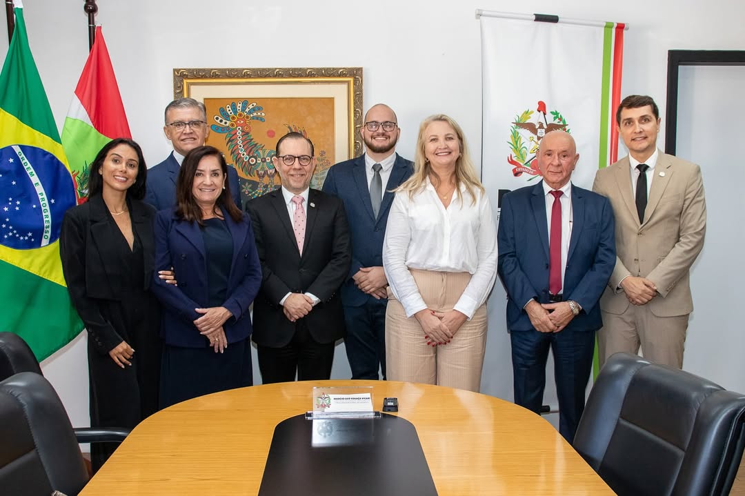 Mais registros da visita realizada ontem à Procuradoria Geral do Estado de Santa Catarina (PGE/SC).